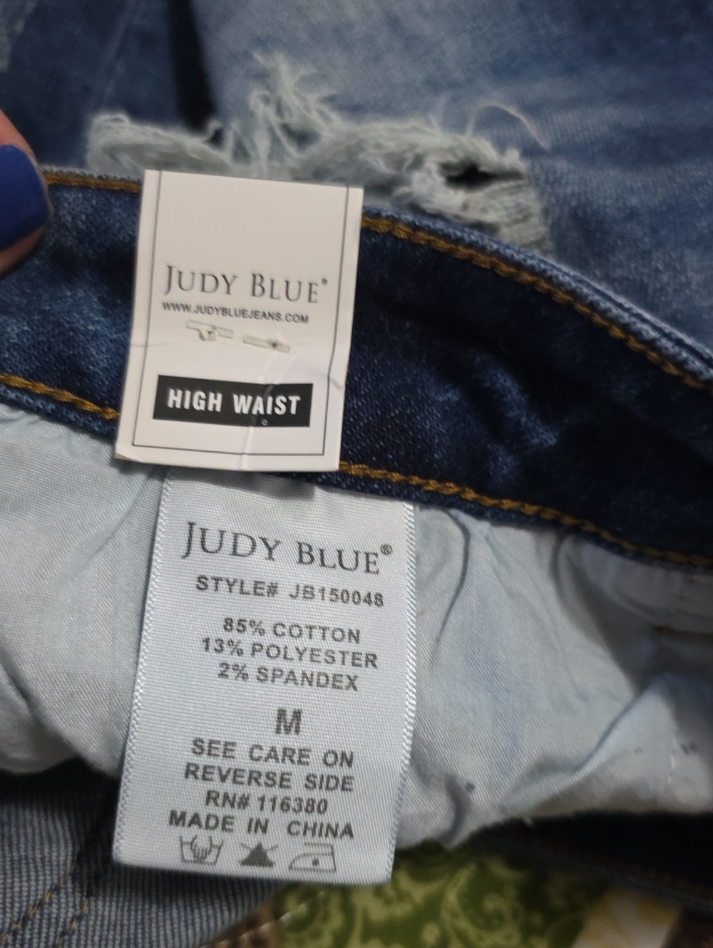 Judy Blue Daisy Patch Distressed Frayed Hem High Waist Shorts Sz Medium - Picture 8 of 12